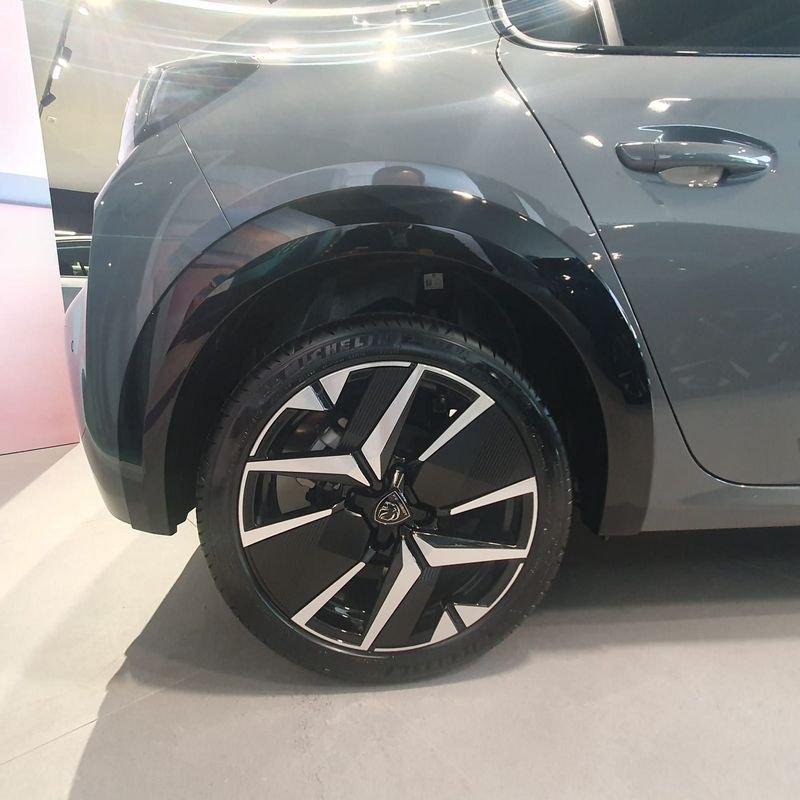 Peugeot 208 GT Hybrid 145 e-DCS6 auto