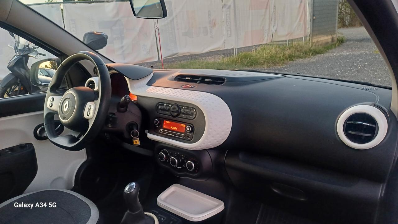 Renault Twingo SCe Live
