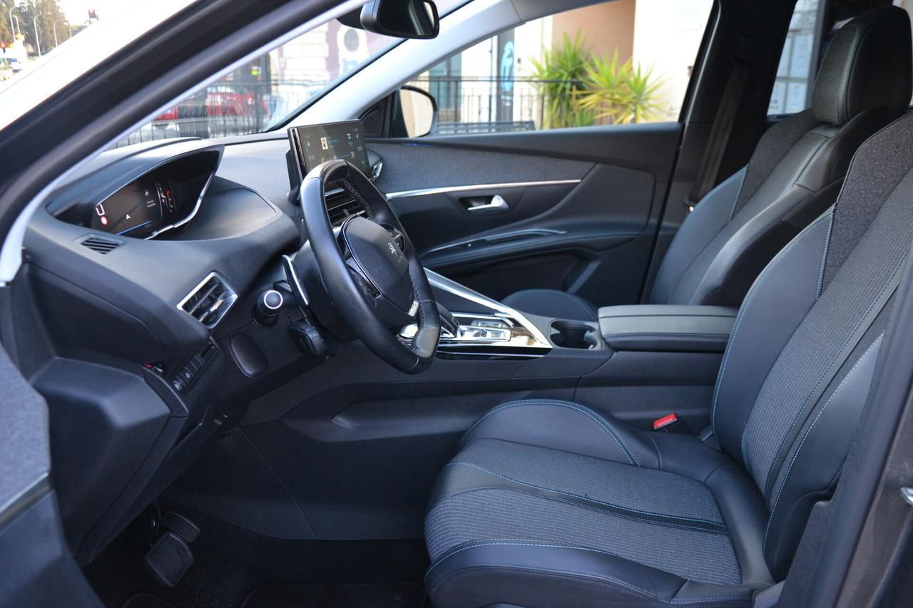 Peugeot 5008 2.0 HDi 180CV 7POSTI AUT.+NAV+LED+RCAM+PELLE+PDC