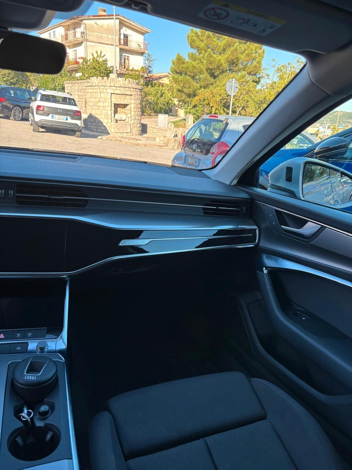 Audi A6 Avant 40 2.0 TDI S tronic Sport FULL !!