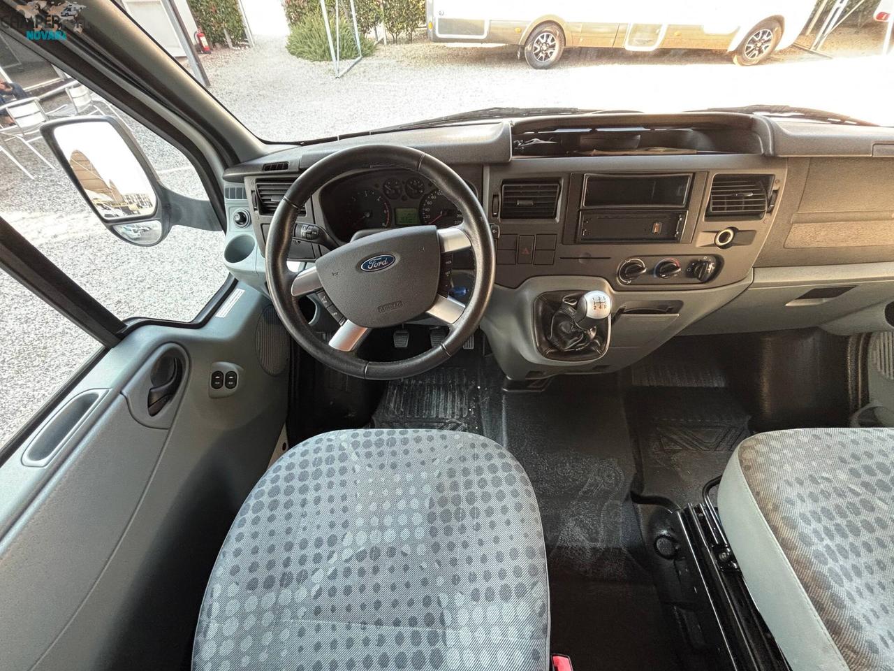 CHALLENGER GENESIS 33 - mansardato con letti a castello in coda
