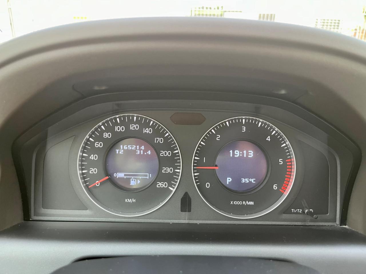 Volvo XC60 2.4d 2010 165.000km 4x4 perfetta