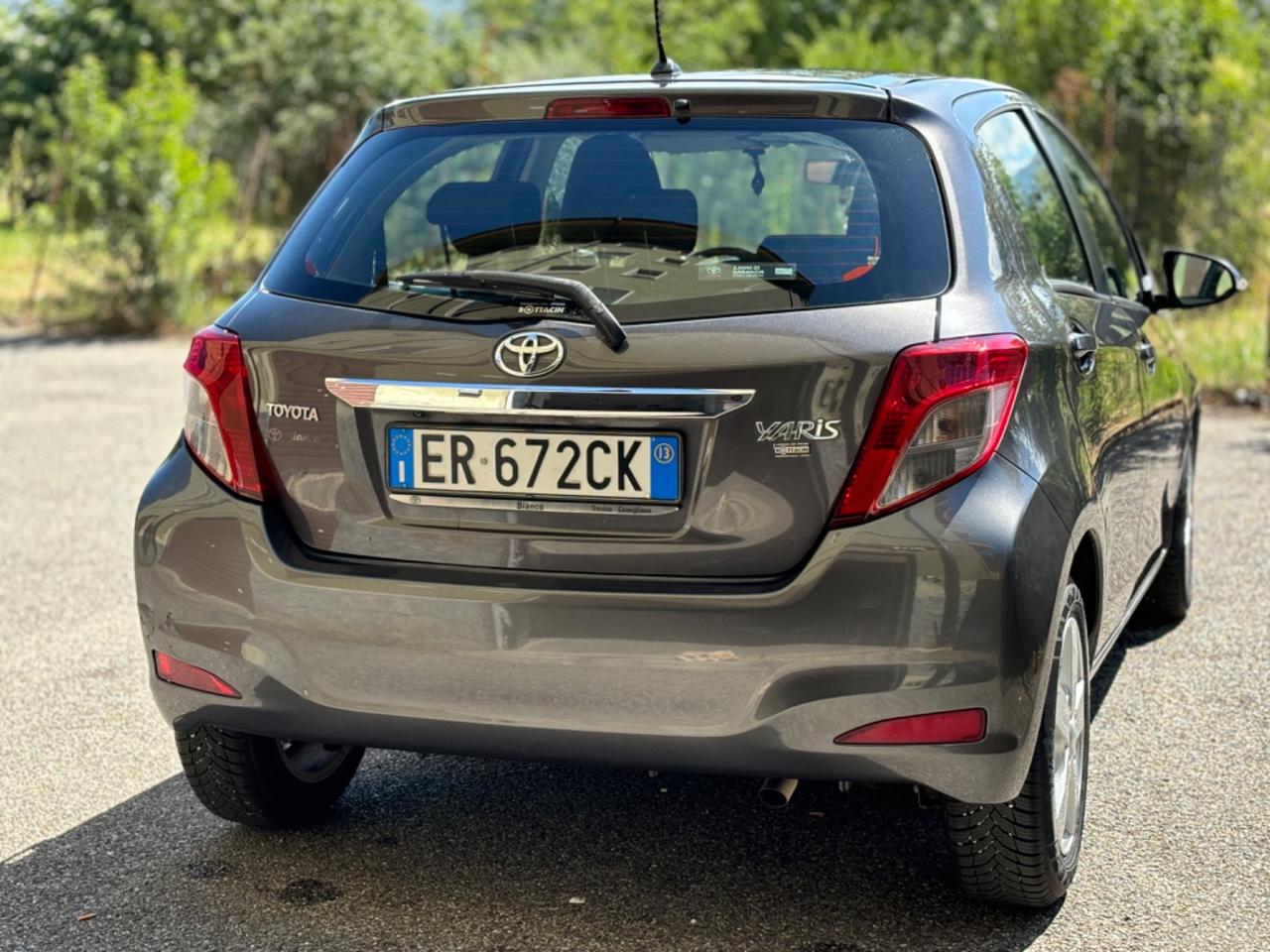 Toyota Yaris 1.4 D-4D 5 porte Lounge