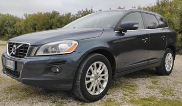 Volvo XC 60 D5 AWD Geartronic R-design