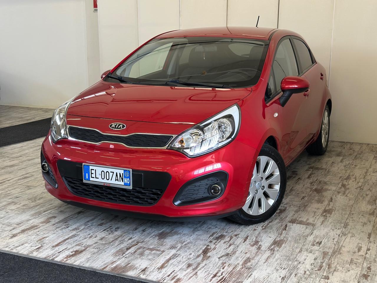 Kia Rio 1.1 CRDi WGT 5p. EX PLUS Ok Neopatentati