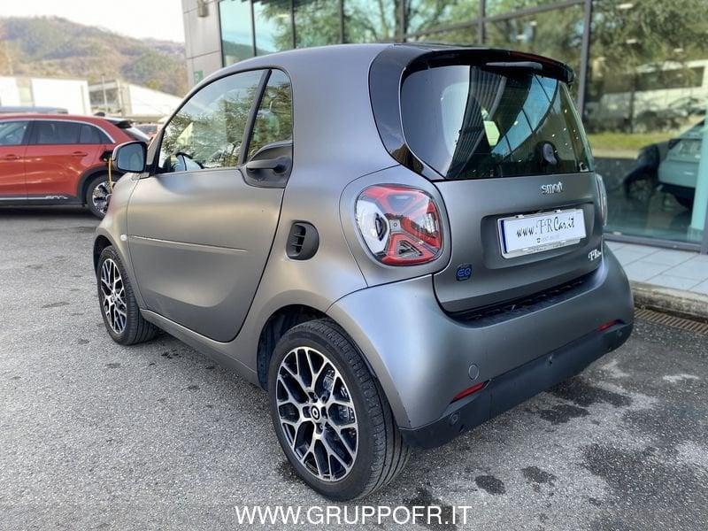 smart fortwo EQ Passion