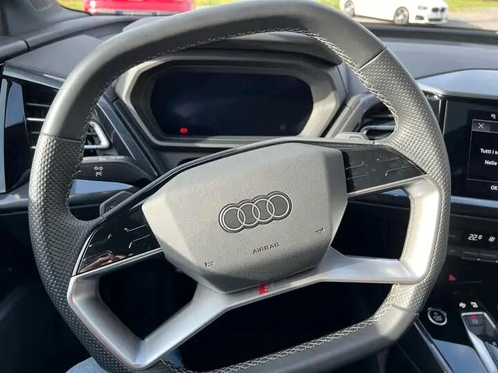 Audi Q4 40 e-tron S line edition