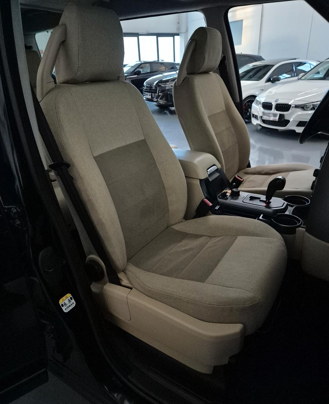 Land Rover Discovery TDV6 XS 2.7cc 190cv Automatico 7posti GancioTraino