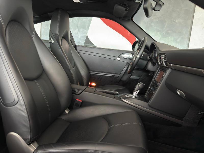 Porsche 911 Coupe 3.6 Carrera