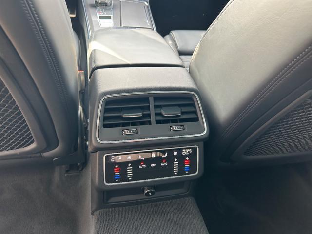 AUDI RS6 Avant 4.0 TFSI V8 quattro tiptronic