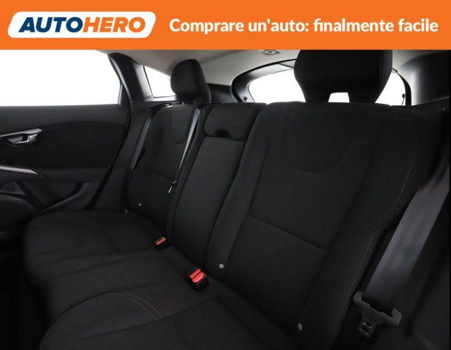 VOLVO V40 D2 Kinetic