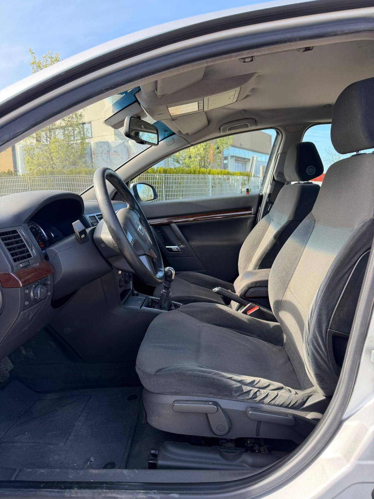 Opel Vectra 2.0 16V DTI 4 porte Elegance