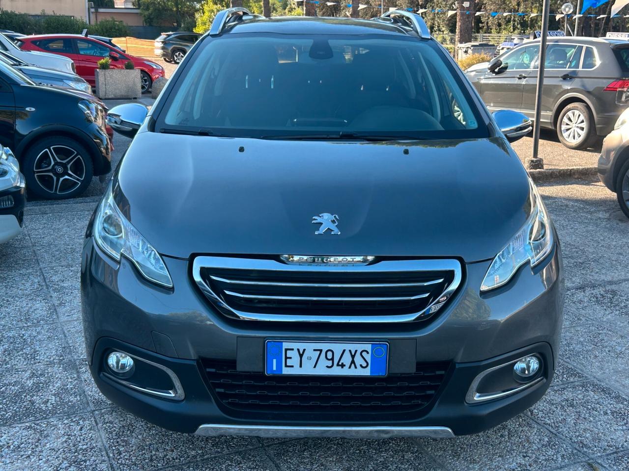 " UNA CHICCA " Peugeot 2008 Blue HDi Allure