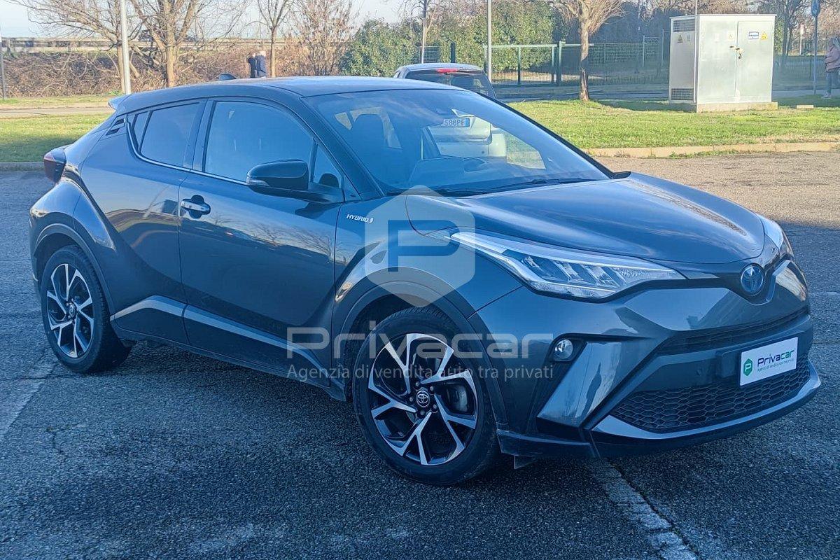 TOYOTA C-HR 2.0 Hybrid E-CVT Trend