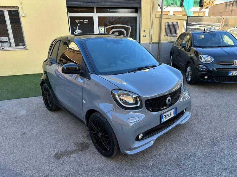 smart fortwo BRABUS 0.9 Turbo twinamic Xclusive