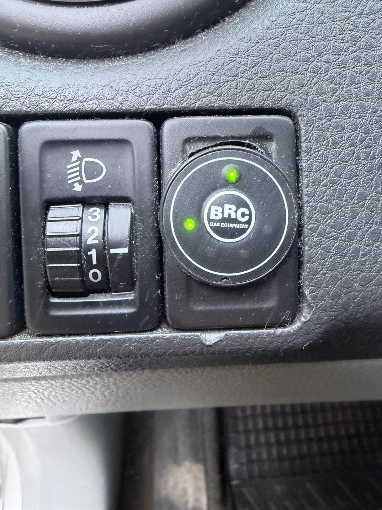 Suzuki SX4 1.6 GPL 4X4 2011