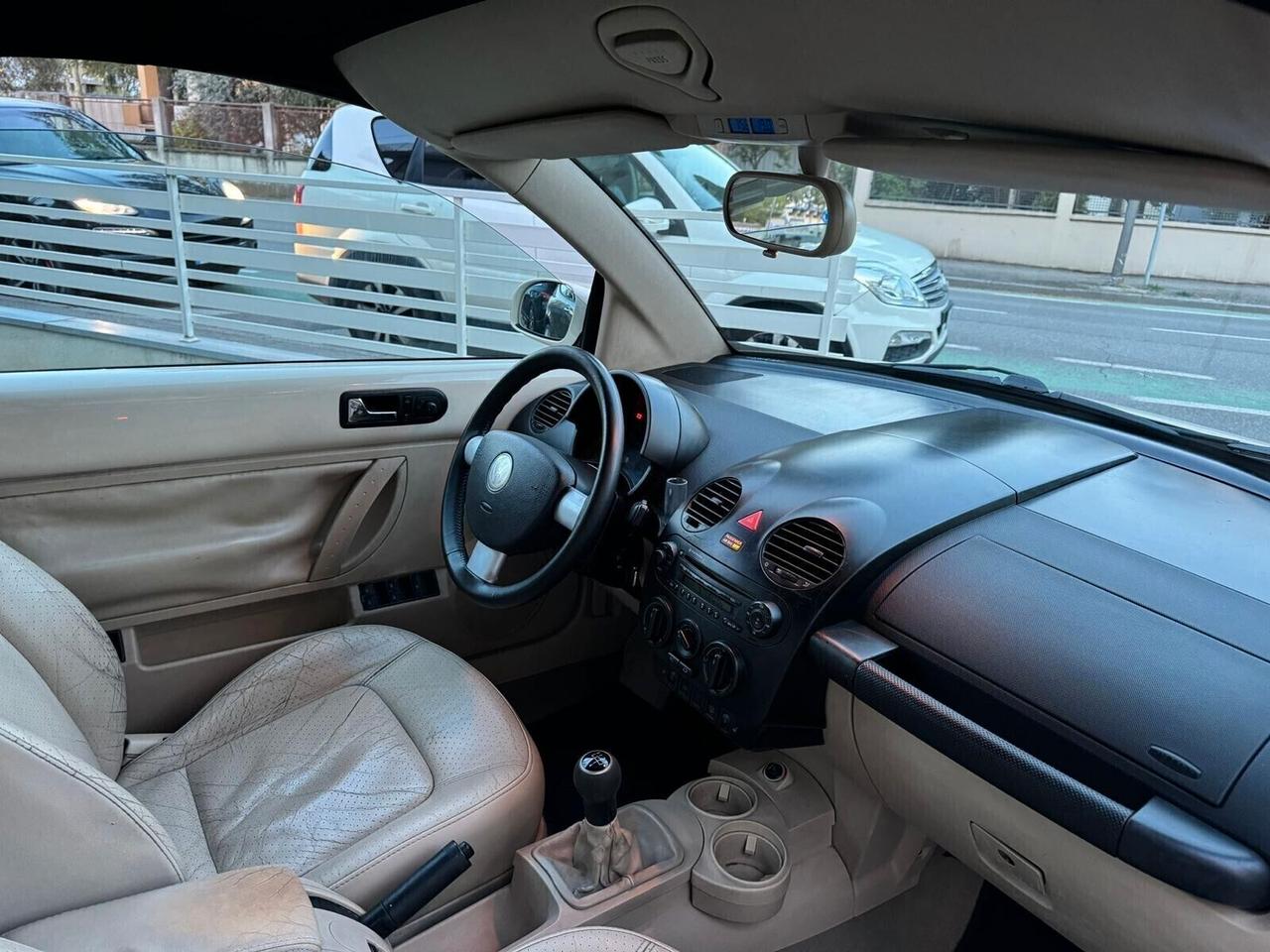 VW NEW BEETLE 1.9 TDI 101CV CABRIO