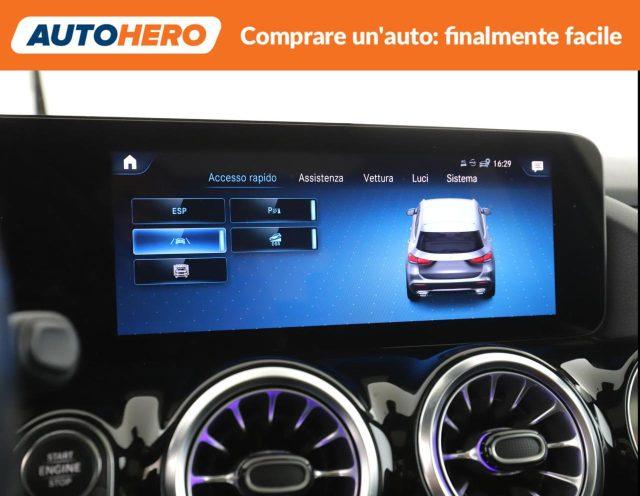 MERCEDES-BENZ GLA 200 Automatic 4Matic Premium