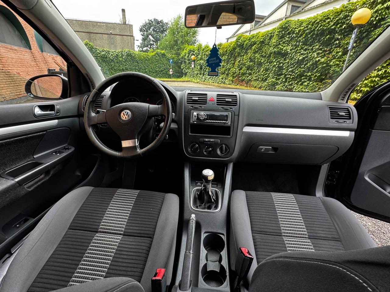 Volkswagen Golf 1.6 3p. Comfortline