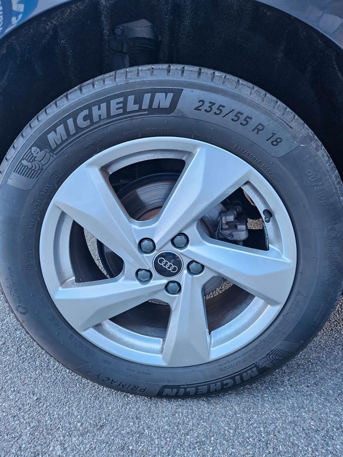 Audi Q3 35 TFSI S tronic Business Advanced