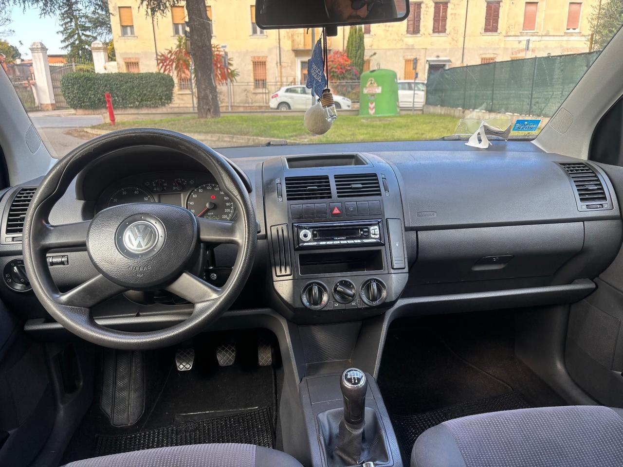 Volkswagen Polo 1.4/80CV 16V 5p. Neopatentati