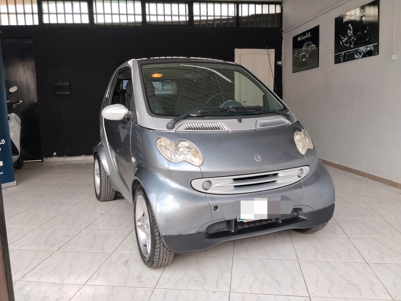 Smart ForTwo 700 benzina CON GARANZIA
