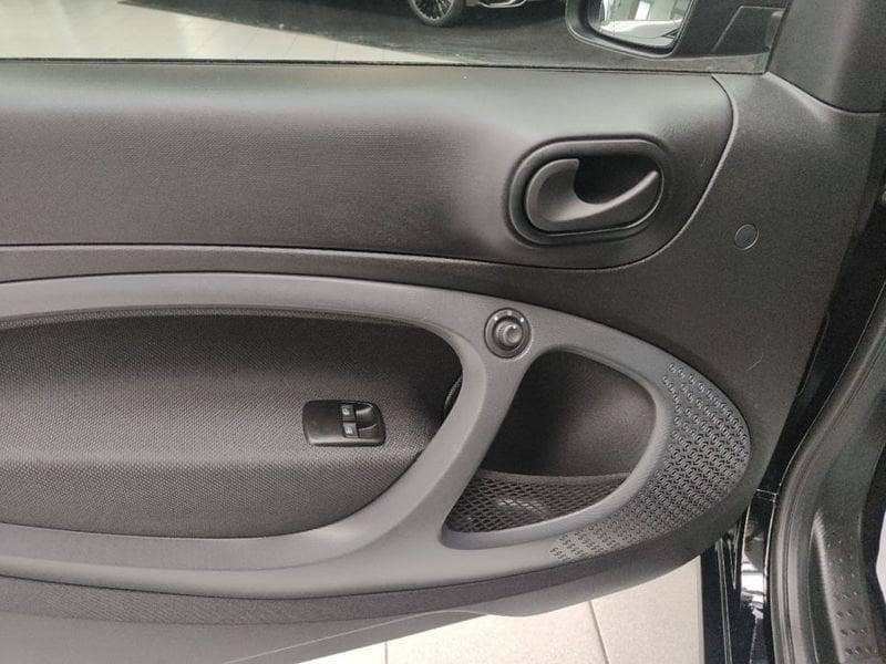 smart fortwo CABRIO EQ PURE 4,6KW