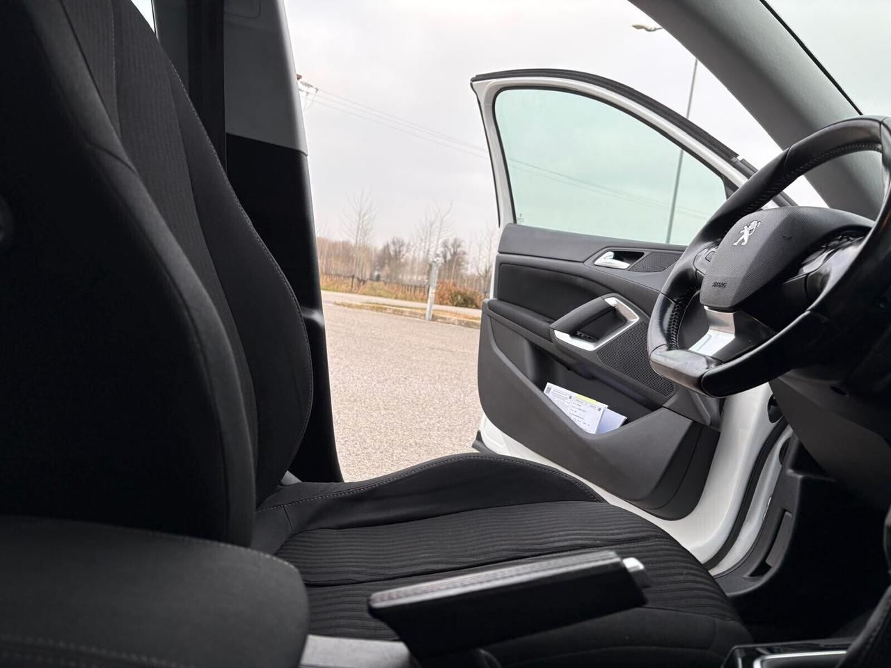 Peugeot 308 ACTIVE PureTech Turbo 110 5 p. UNICO PR.