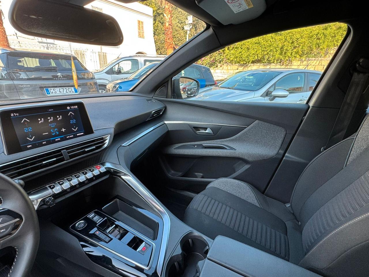 Peugeot 3008 BlueHDi 130 S&S EAT8