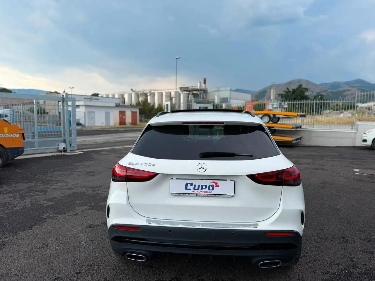 Mercedes-benz GLA 200 d Automatic Premium