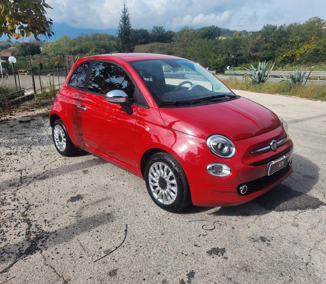 Fiat 500 1.0 Hybrid Red