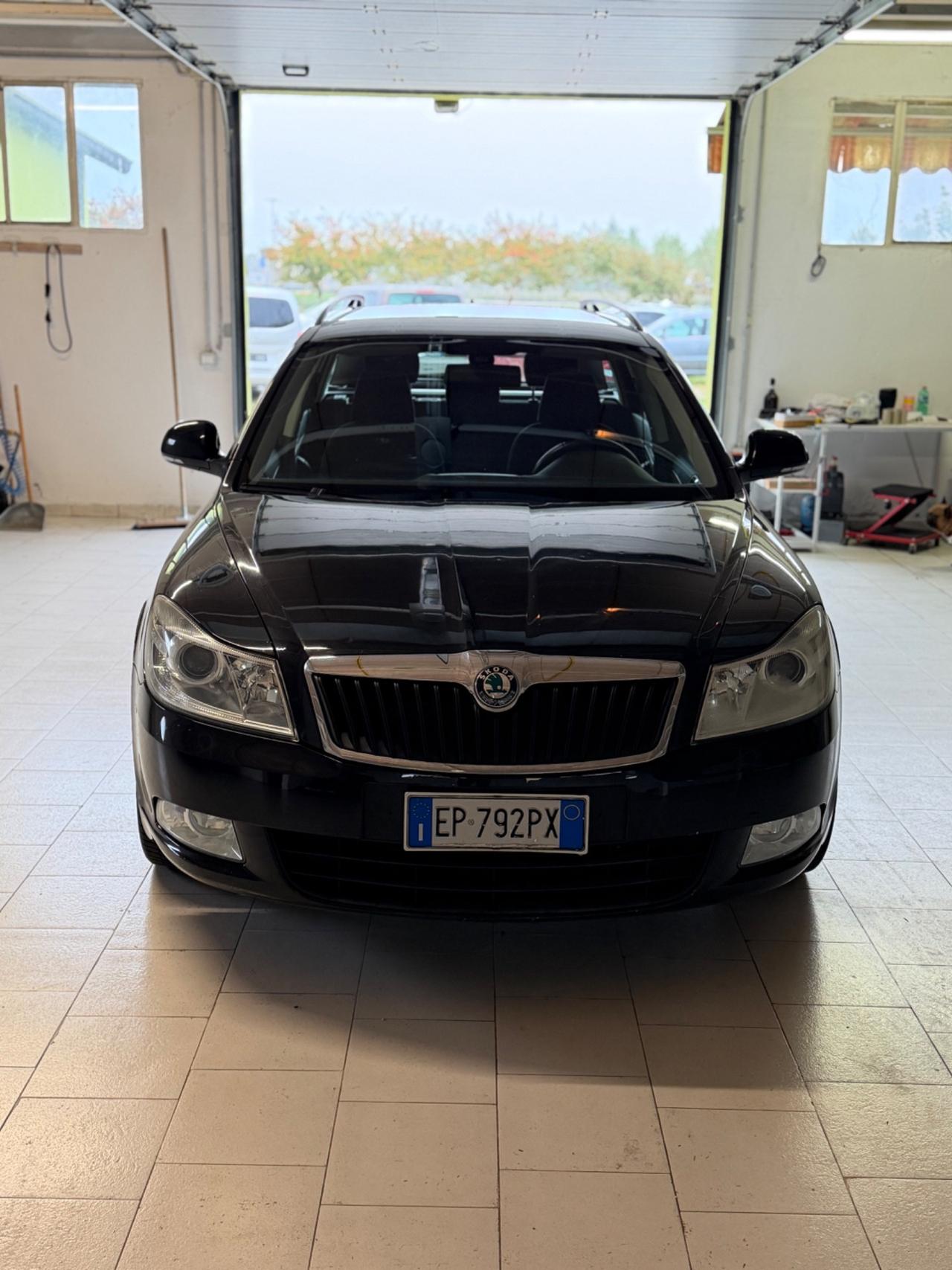 Skoda Octavia 1.6 TDI CR 105 CV Ambition