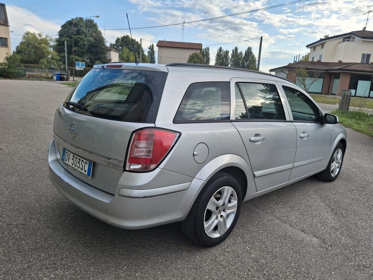 Opel Astra 1.7 CDTI 110CV Station Wagon Cosmo