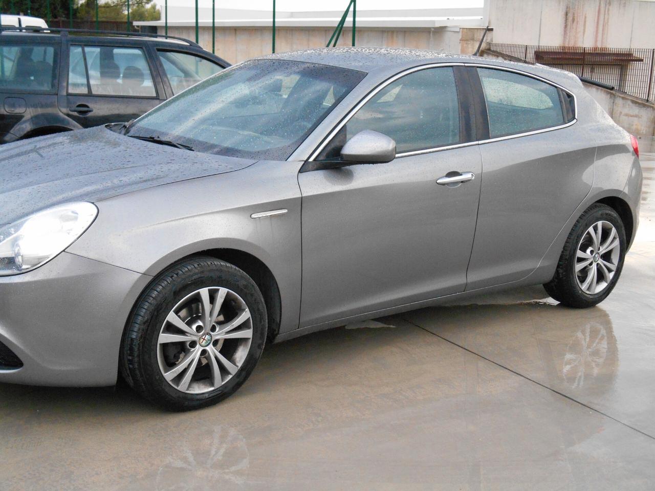 Alfa Romeo Giulietta 1.6 JTDm-2 105 CV Distinctive OTTIME CONDIZIONI