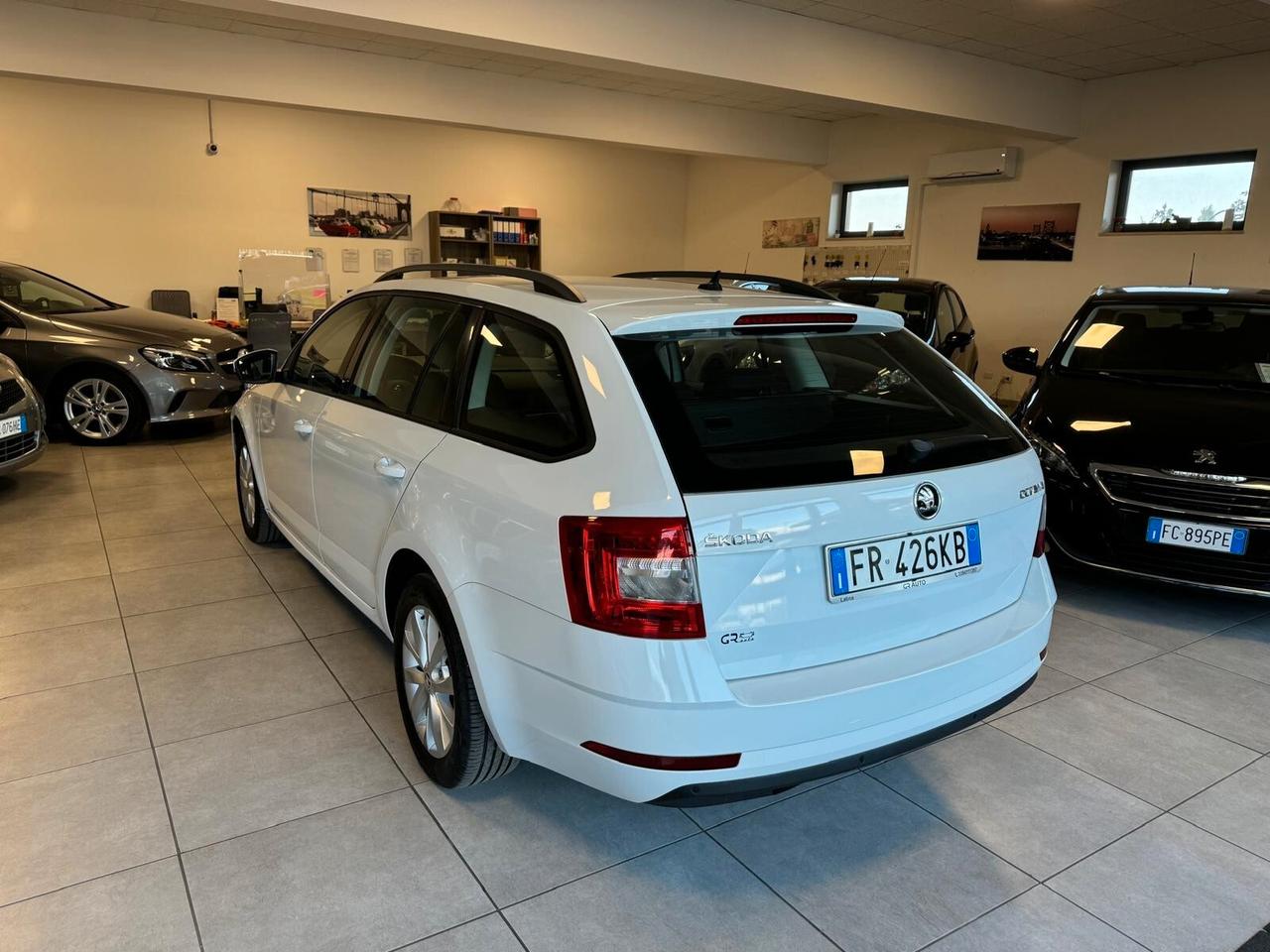 Skoda Octavia 1.6 TDI CR 115CV WAGON EXECUTIVE 2018