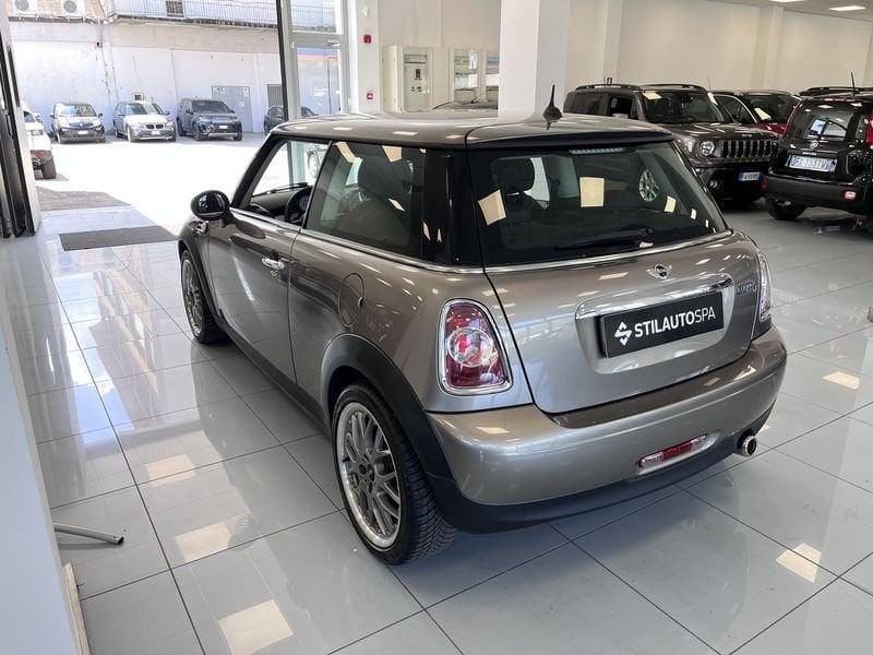 MINI Mini Mini 1.6 16V Cooper D