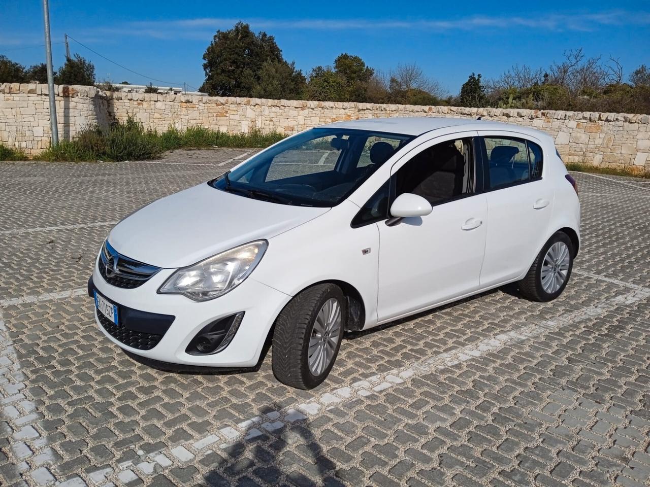 Opel Corsa 1.2 85CV 5 porte GPL-TECH One - MOTORE NUOVO