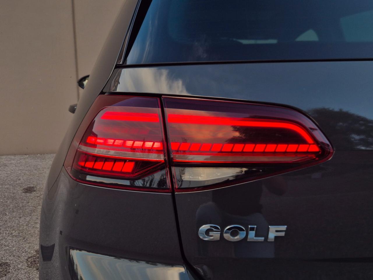 Volkswagen Golf 1.5 TSI 5p. Sport R-Line