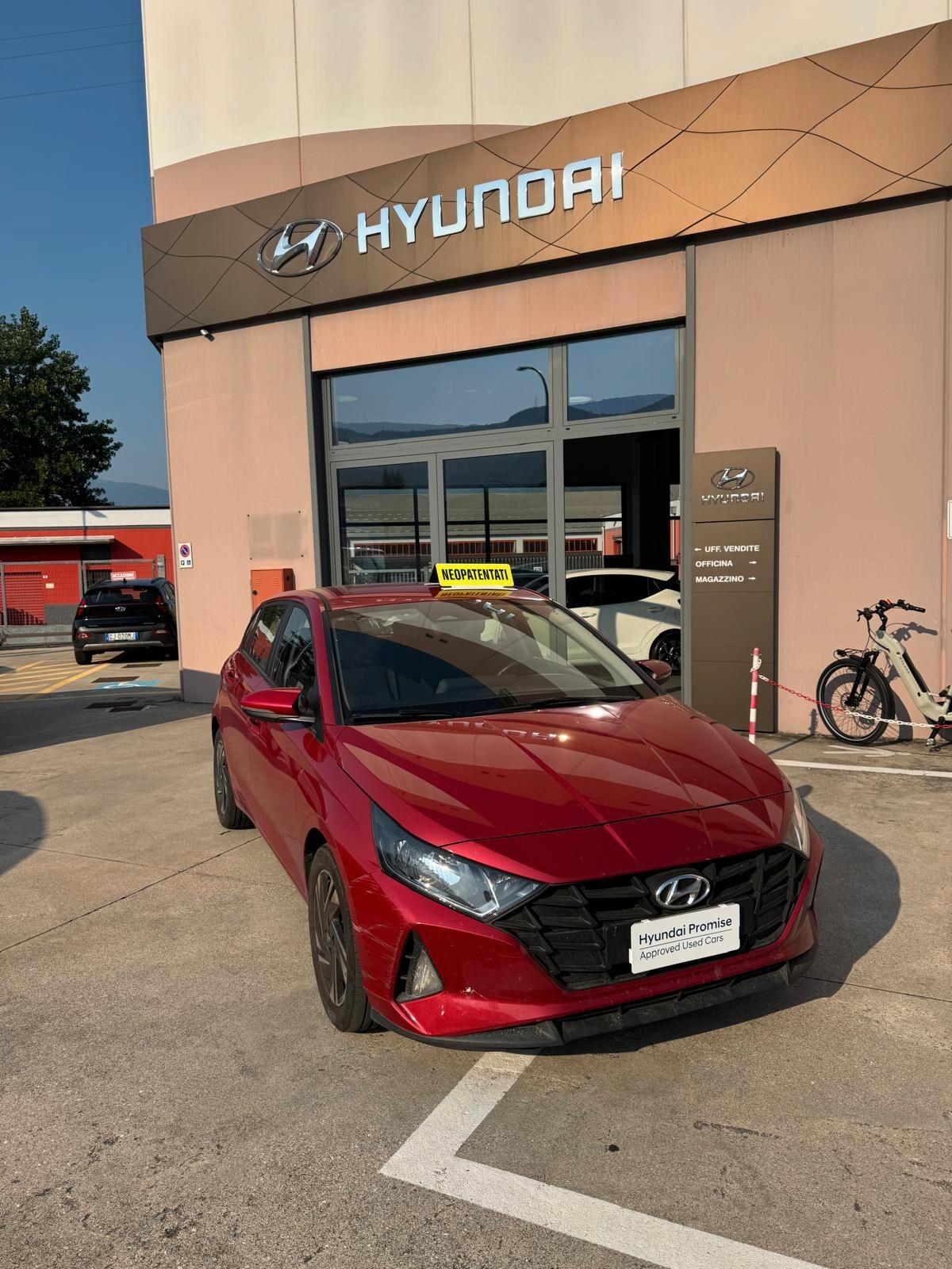 Hyundai i20 1.2 MPI MT Connectline