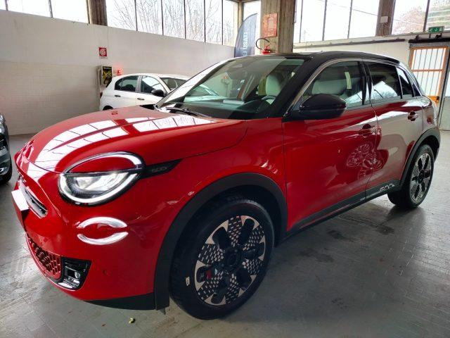 FIAT 600 Hybrid 110 CV DCT MHEV La Prima km0