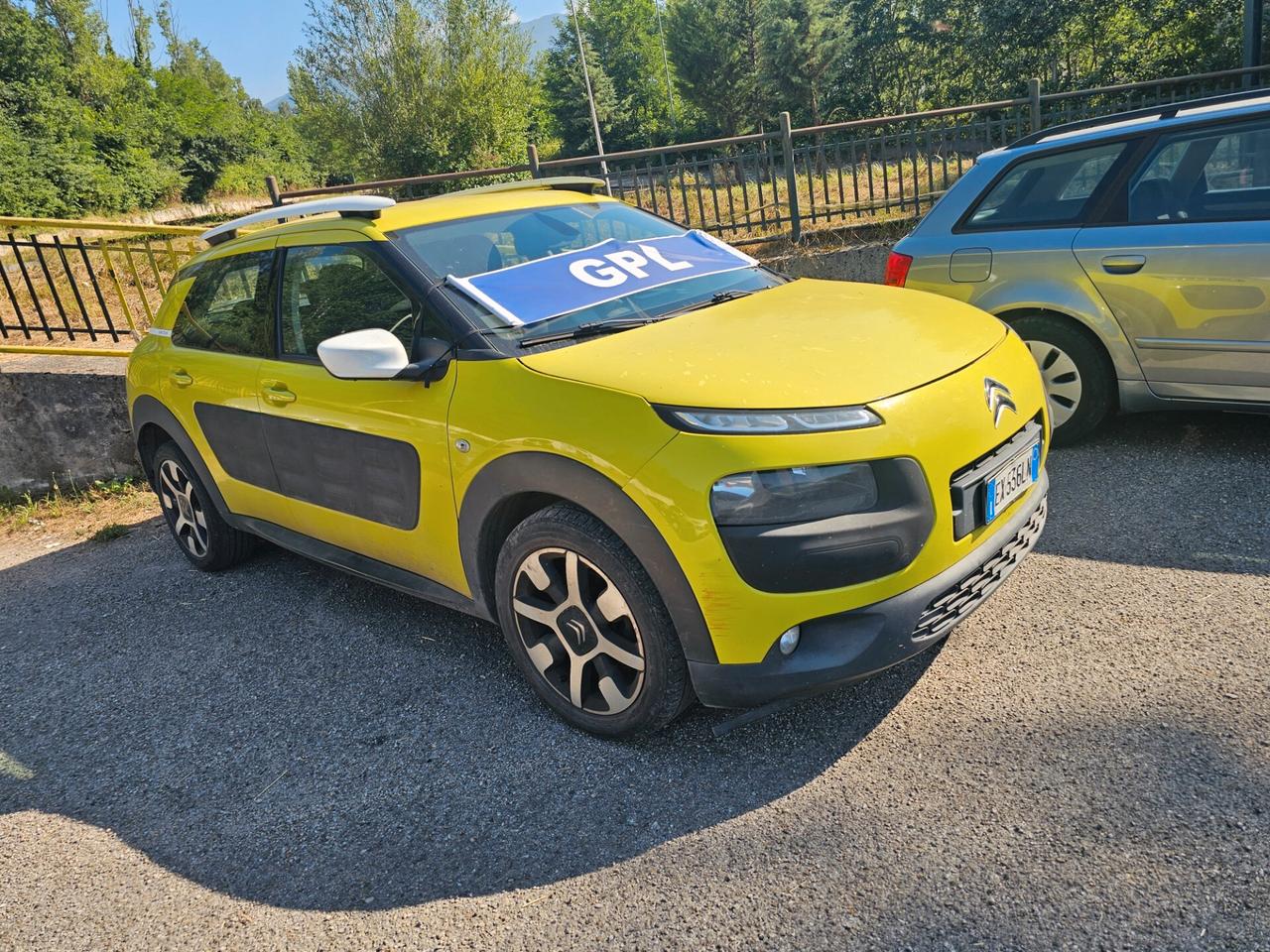 Citroen C4 Cactus 1.2 VTi 82 Shine