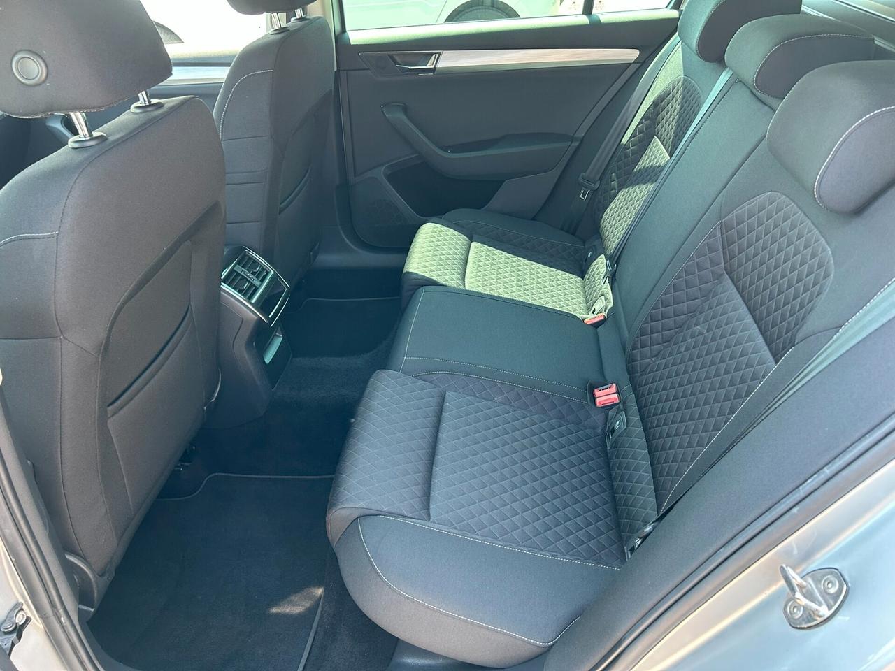 Skoda Superb Wagon 2.0 TDI 150CV DSG - EURO 6D