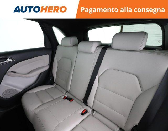 MERCEDES-BENZ B 200 d Automatic Sport