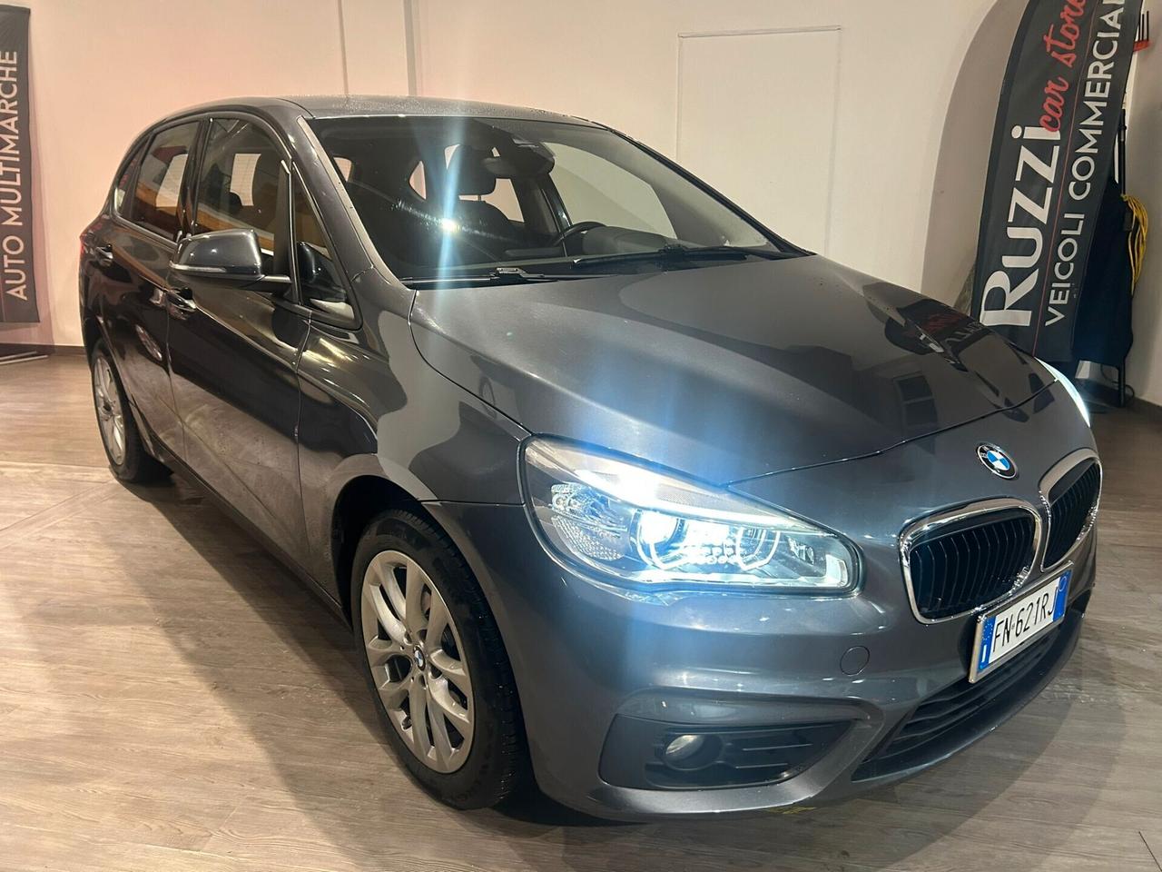 Bmw 2er Active Tourer 218d Luxury