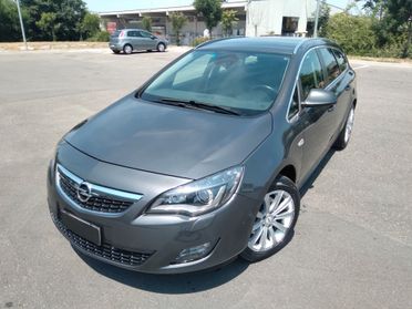 Opel Astra 2.0 CDTI 160CV Sports Tourer Cosmo S