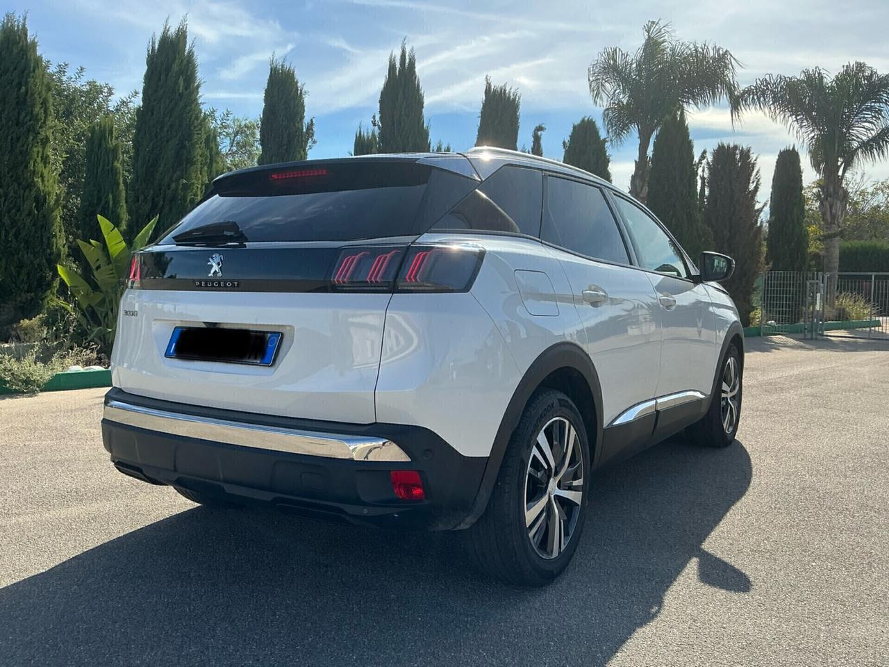 PEUGEOT 3008 1.5 DIESEL 130cv ALLURE -12/2020