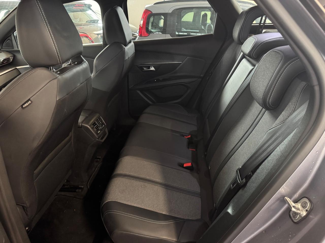 Peugeot 3008 BlueHDi 130 S&S EAT8 Allure Pack Prezzo senza Vincoli