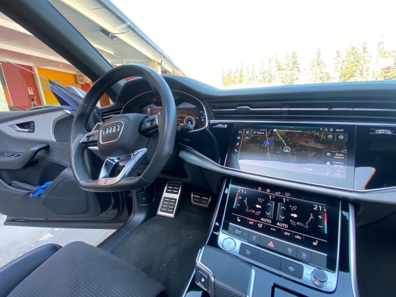 Audi Q8 50 TDI 286 CV quattro S-line