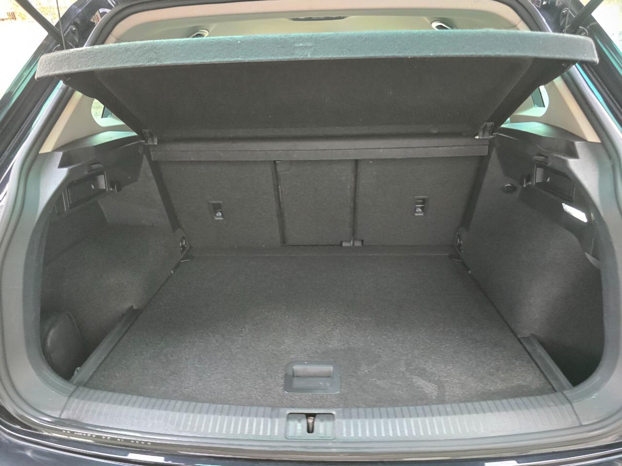 VW Tiguan 2.0 TDI 150CV Life 160000KM -2022
