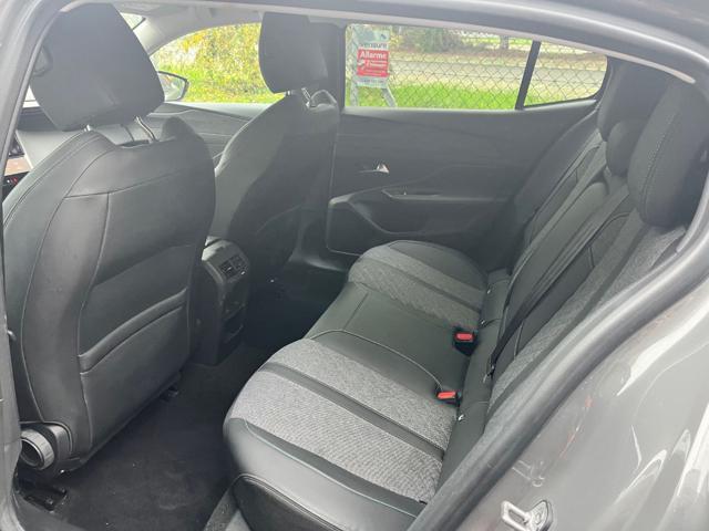 PEUGEOT 408 PureTech 130 S&S EAT8 Allure